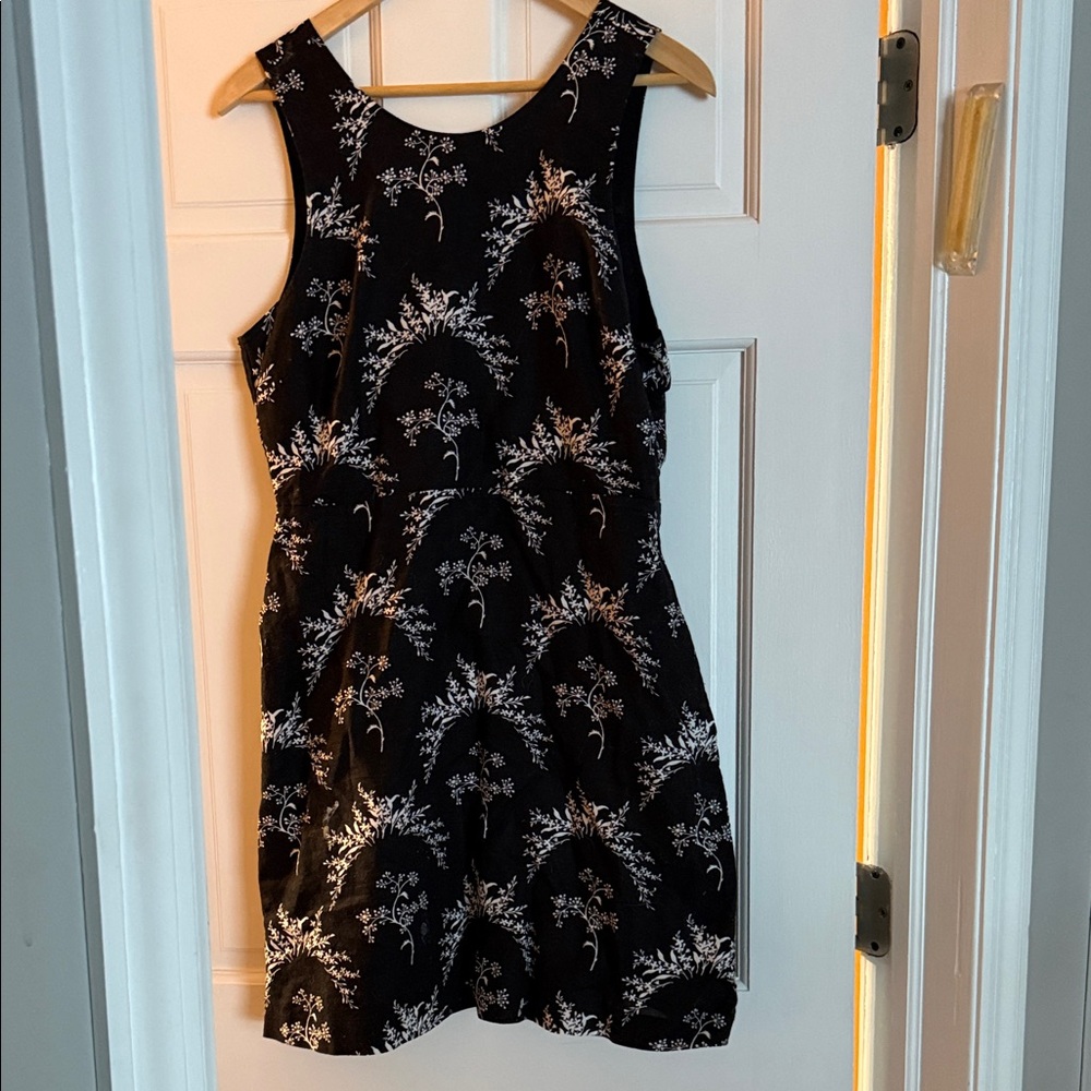 GAP Black and White Floral Midi Dress
